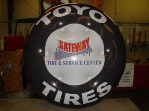 Custom tire shape helium balloon